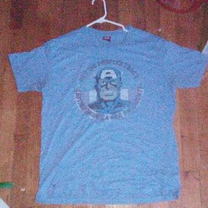 Vintage captain America shirt